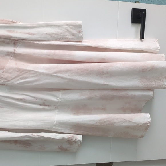 Zara asymmetrical  White and blush Tie-Dye midi half button down oversized Dress - Picture 4 of 7